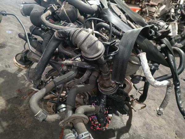 MOTEUR AUDI 1.8TFSI CABD - Vue 4